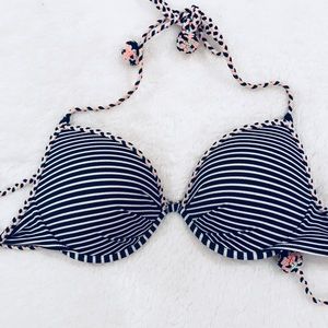 ‼️SOLD‼️Victoria’s Secret Fabulous Braided Top
